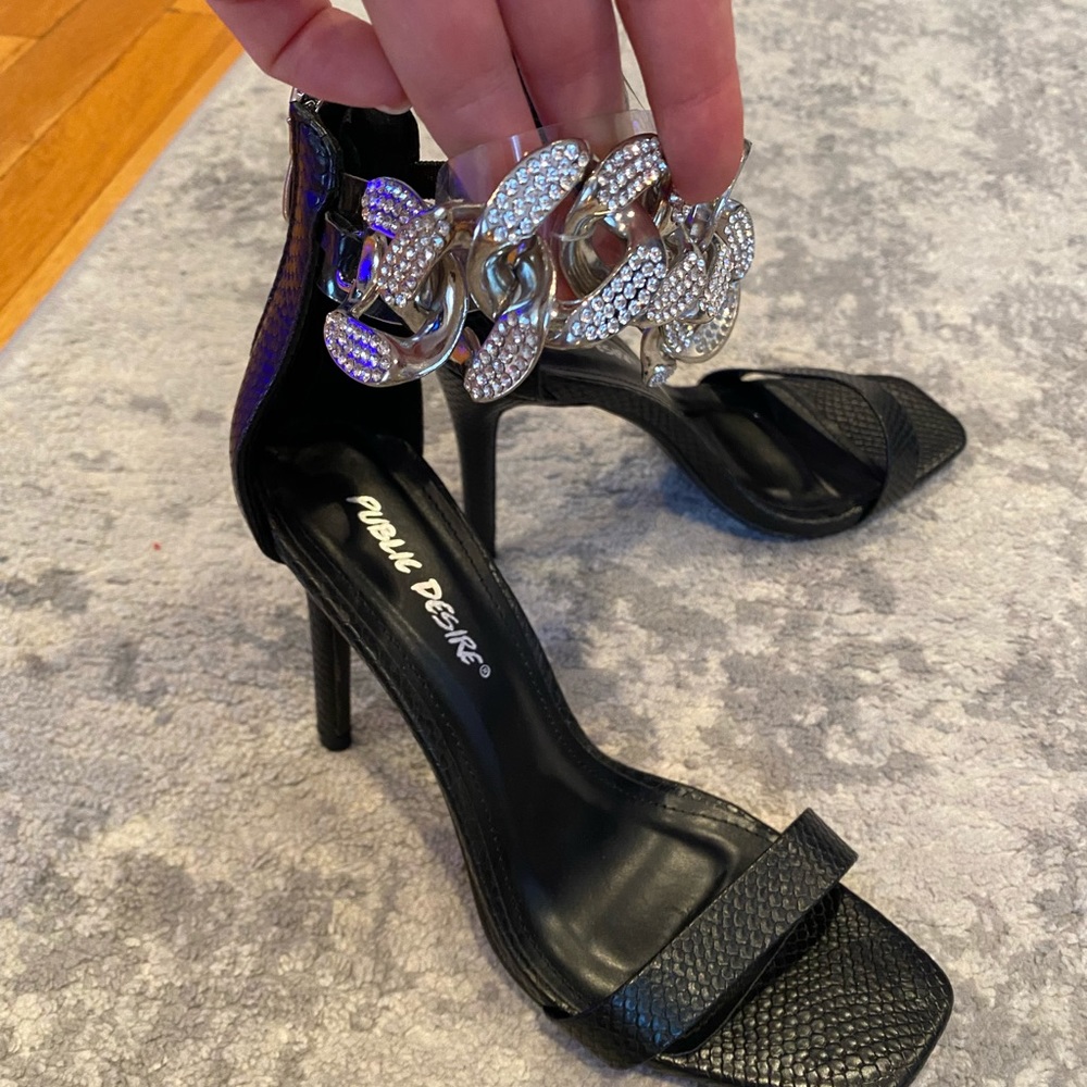 High heels sandals